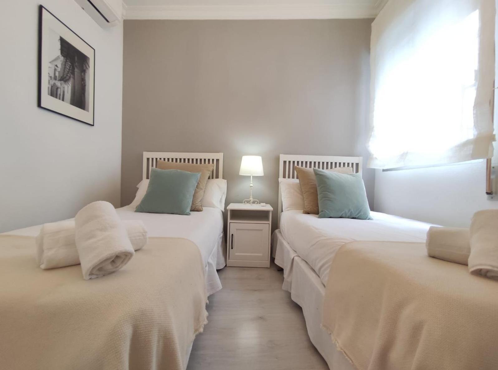 Covadonga Sweet Home Sevilla Buitenkant foto